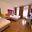 Hotel Caroline
