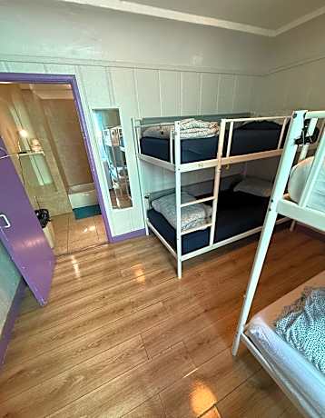 Bed in 4-Bed Mixed Dormitory Room