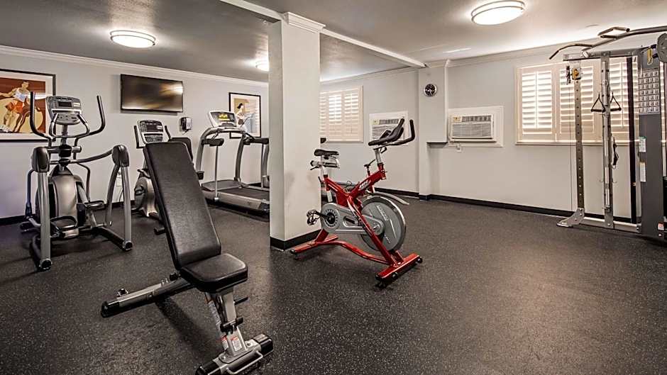 Lompoc Valley Inn and Suites