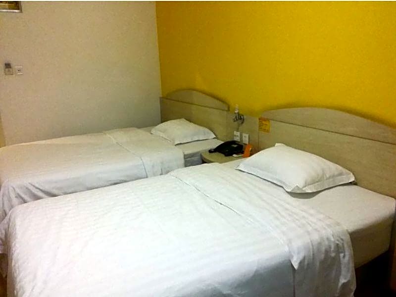 7Days Inn Chengdu East Shuhan Road Metro Station Branch – Chengdu, IL