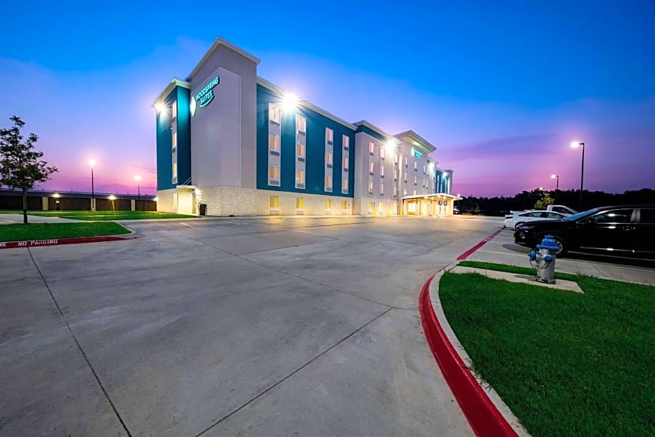 WoodSpring Suites Dallas Plano Central Legacy Drive