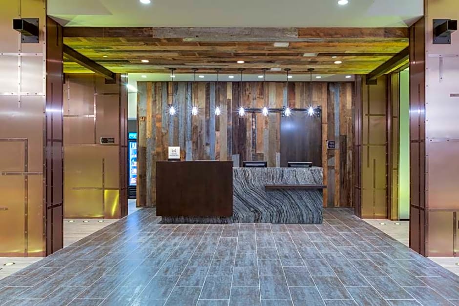 Homewood Suites by Hilton Savannah Historic District/Riverfront