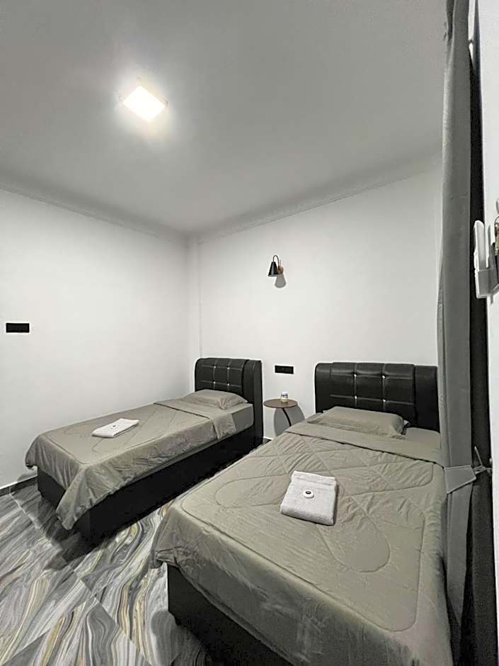 Julies Hostel Taman Negara