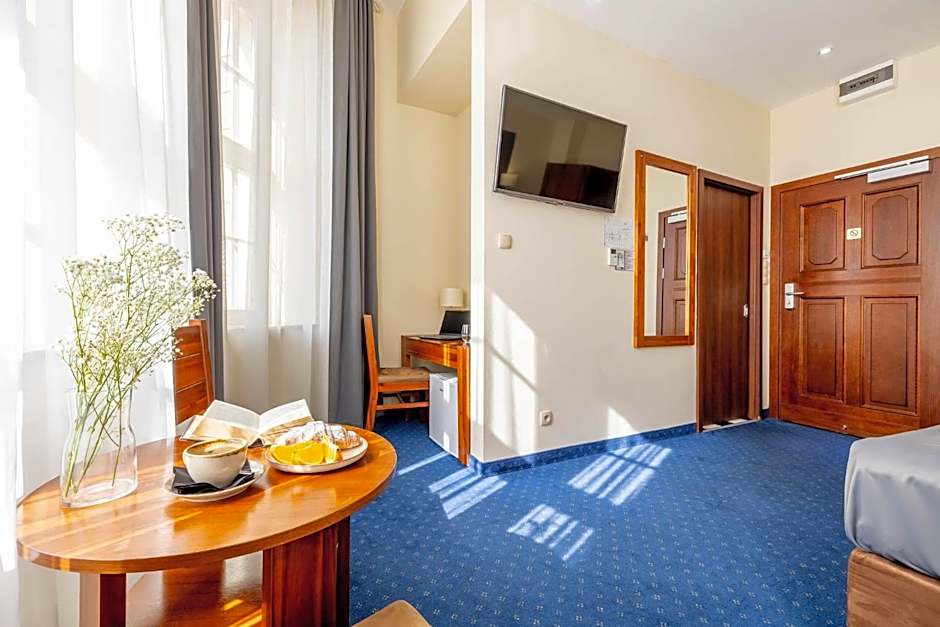 Hotel Piast Wrocaw Centrum