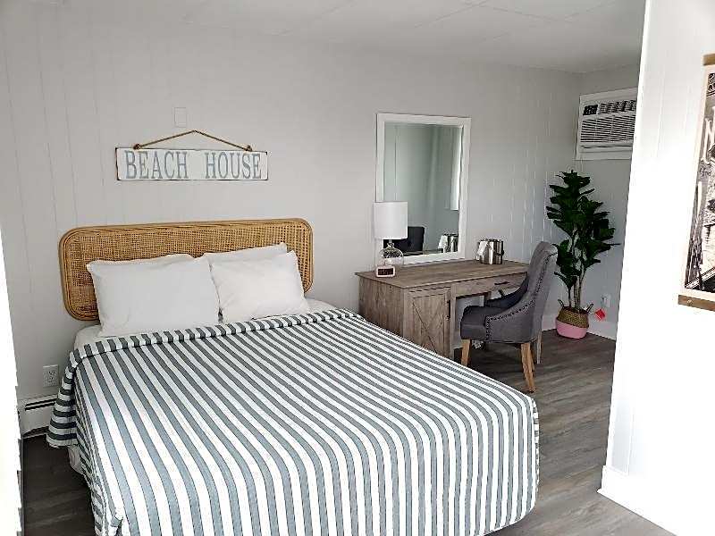 Coastal Inn