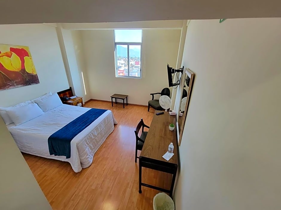HOTEL TRUEBA