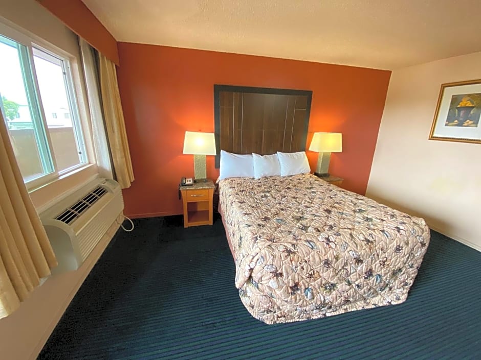 Pacific Inn