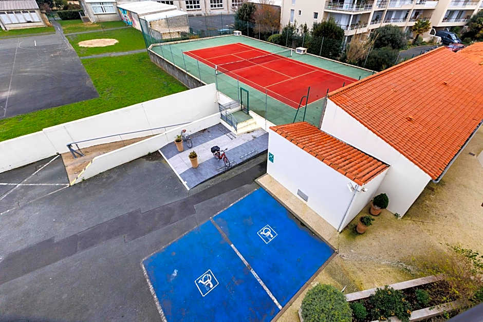 Logis Hôtel Le Rochelois