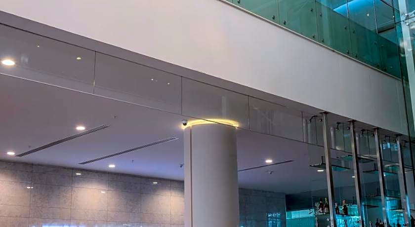 Tav Airport Hotel Izmir