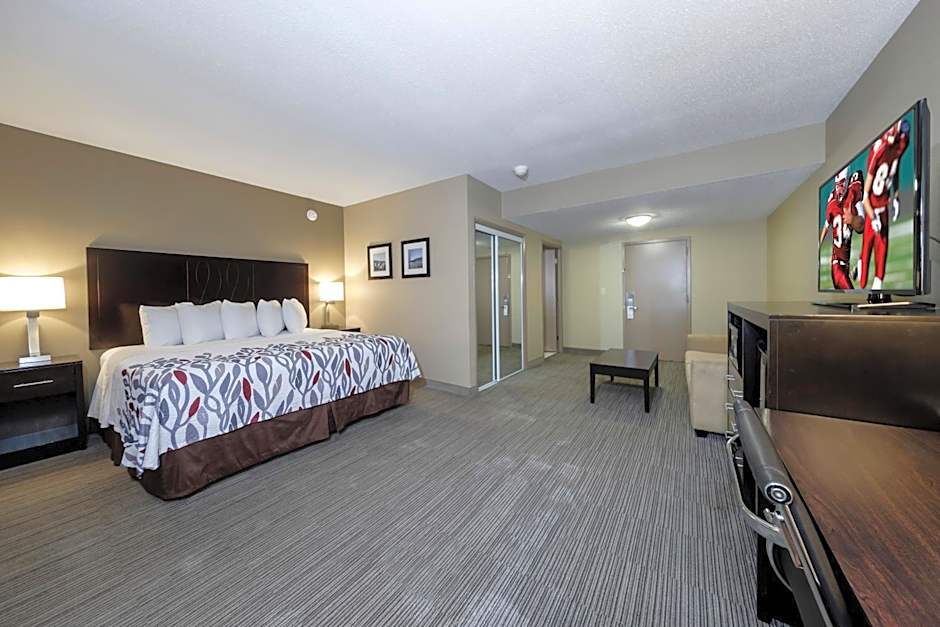 Red Roof Inn & Suites Newburgh - Stewart Airport