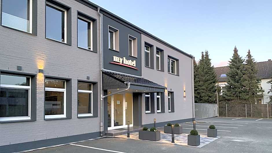 Mey Hotel