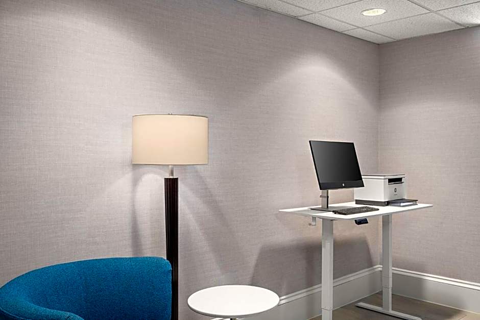 Holiday Inn Express & Suites New Buffalo, MI By IHG