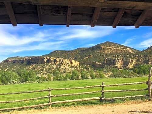 Slot Canyons Inn Bed & Breakfast