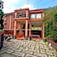 Red Chilies Hill Hotel