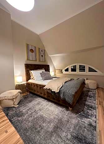 Deluxe Double Room with Extra Bed