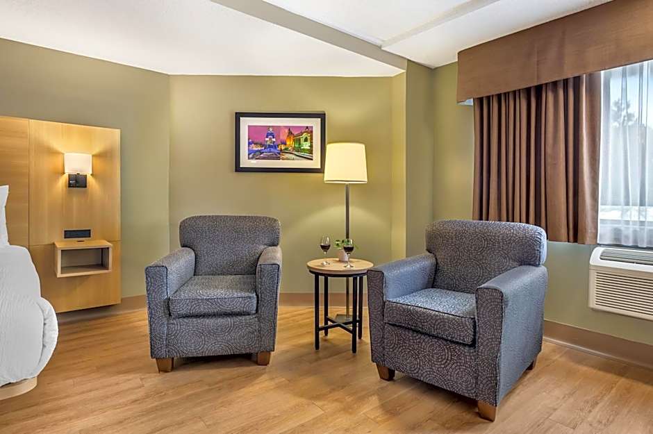 Best Western Plus Ottawa City Centre