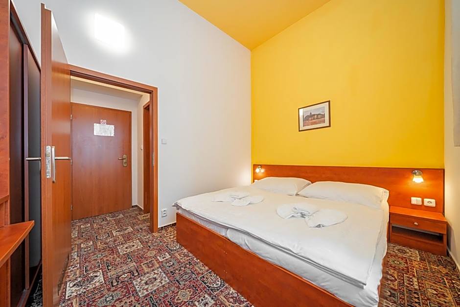 City Central De Luxe