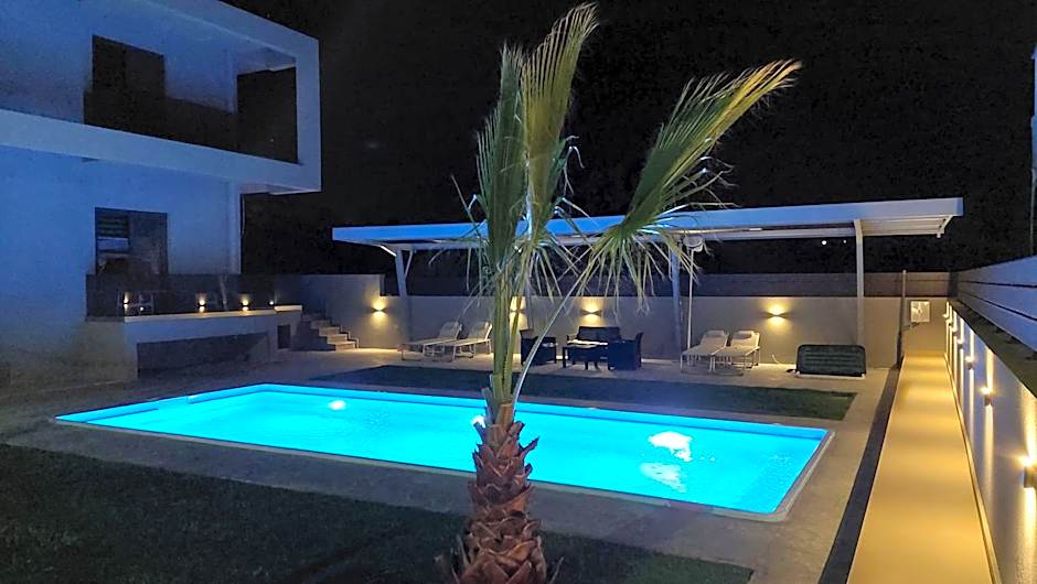 Luana Monte Apartments