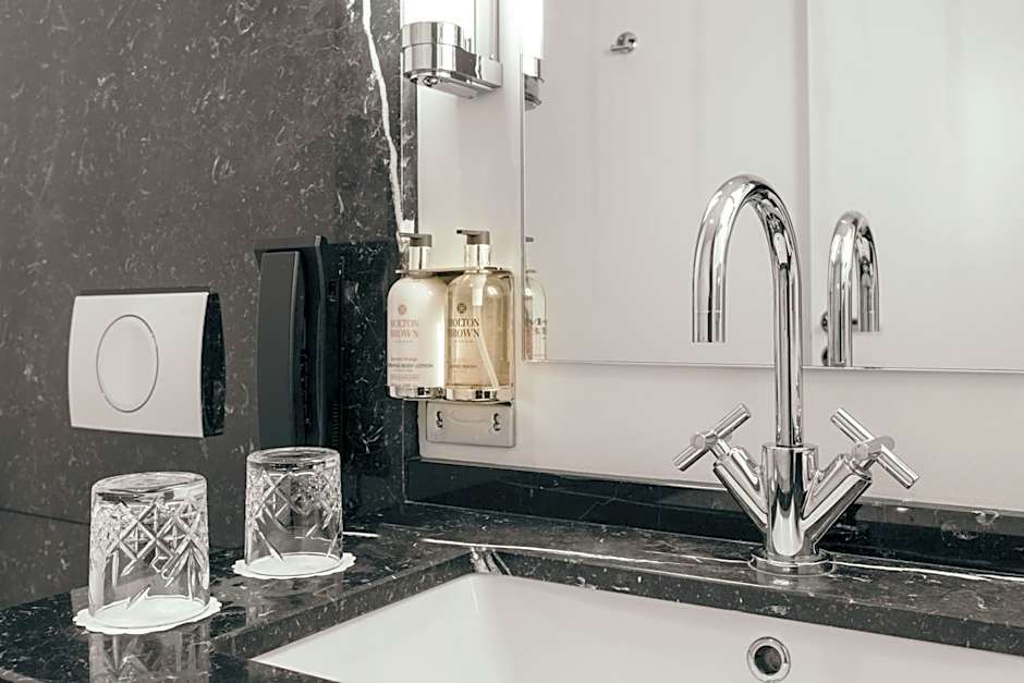 Hotel Borg by Keahotels