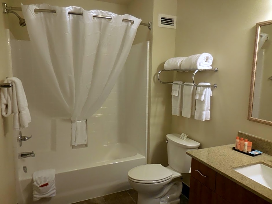 Ledgestone Hotel Billings