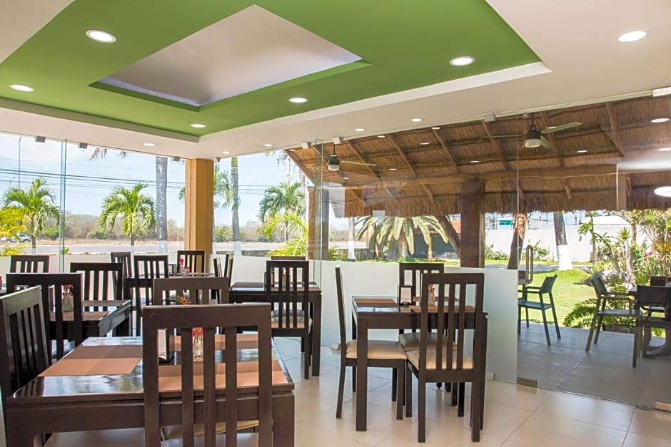 Tecnohotel Merida Norte