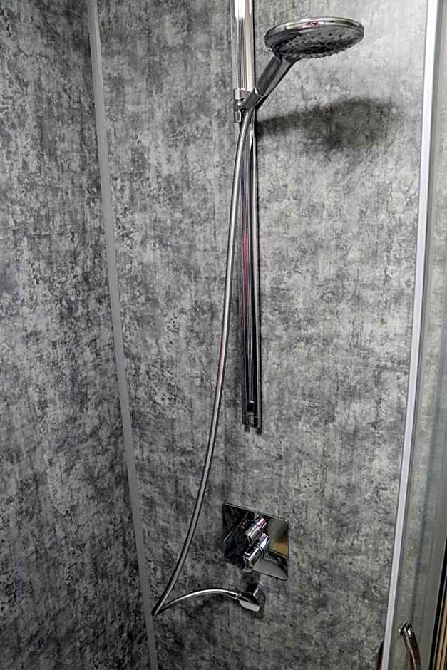 The Queen's Head Hotel