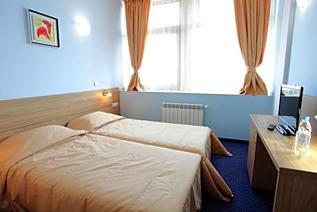 Standard Double Room with Free Parking