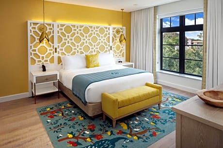 Accessible King Size Bed