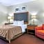 Spark by Hilton Lakewood Denver Southwest