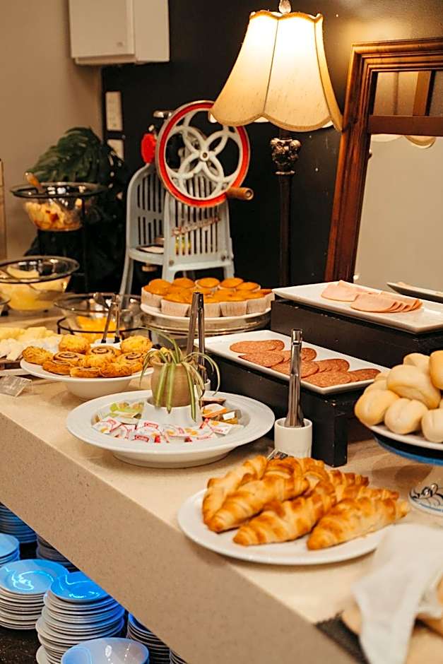 Auckland City Hotel - Hobson St