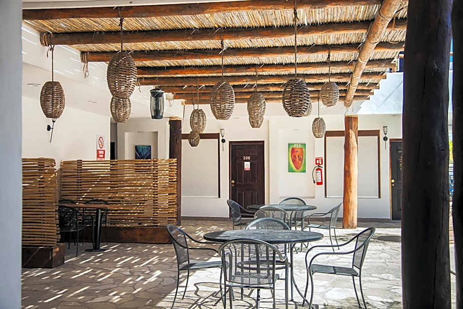 Hotel Maioris La Paz