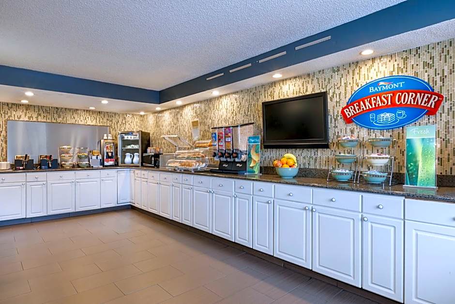Baymont by Wyndham Wilmington