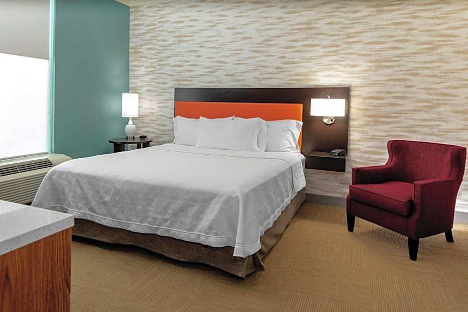 Home2 Suites by Hilton Fayetteville Fort Bragg