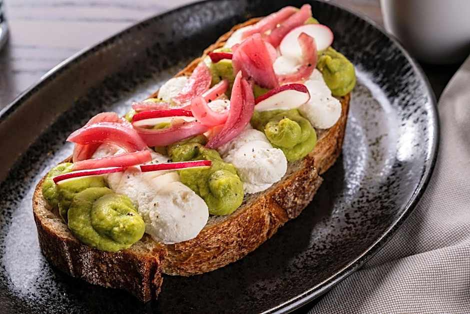 Grand Bohemian Lodge Greenville, Autograph Collection