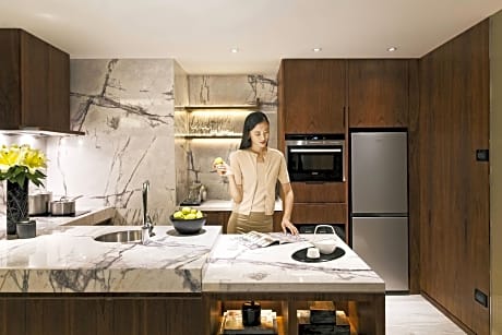 Suite, 2 Bedrooms (1 King Bed)