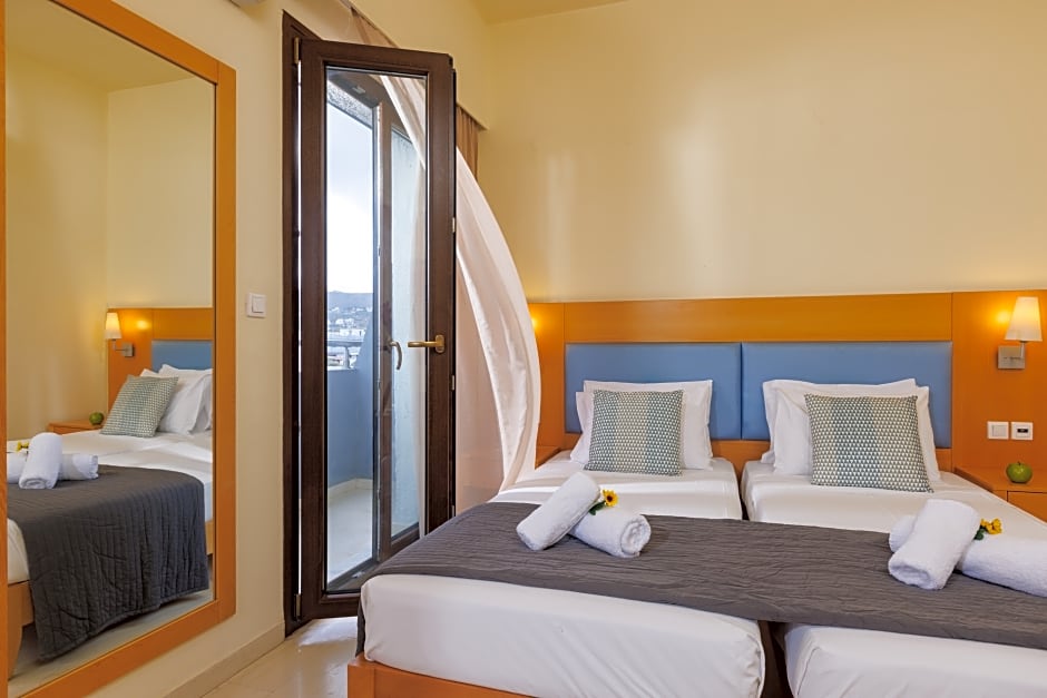 Photo 1 of 8 of Standard Double Room