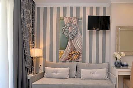 Superior Triple Room with Sea View