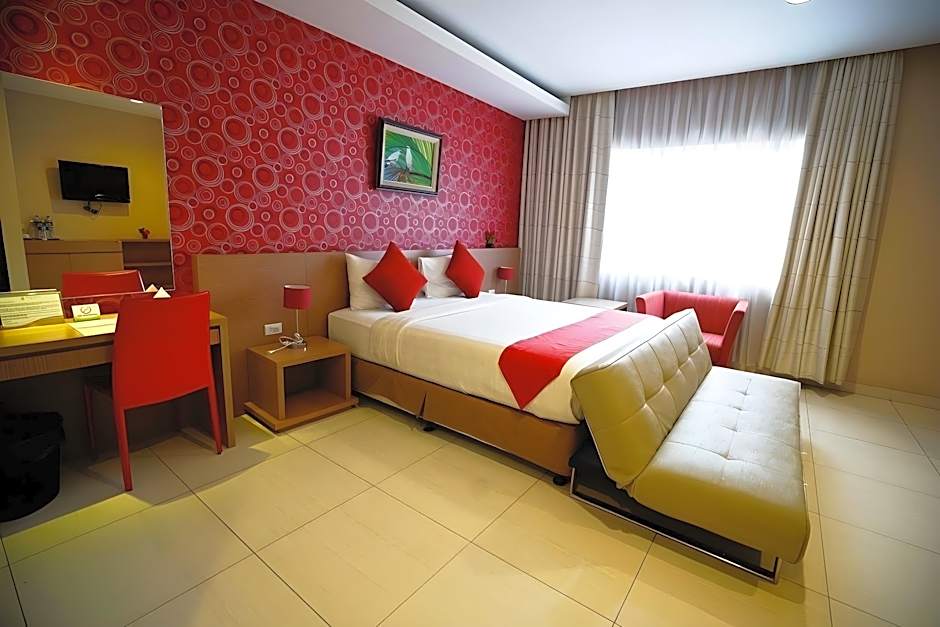 Collection O Pasteur Near Paris Van Java Mall Formerly Sweet Karina