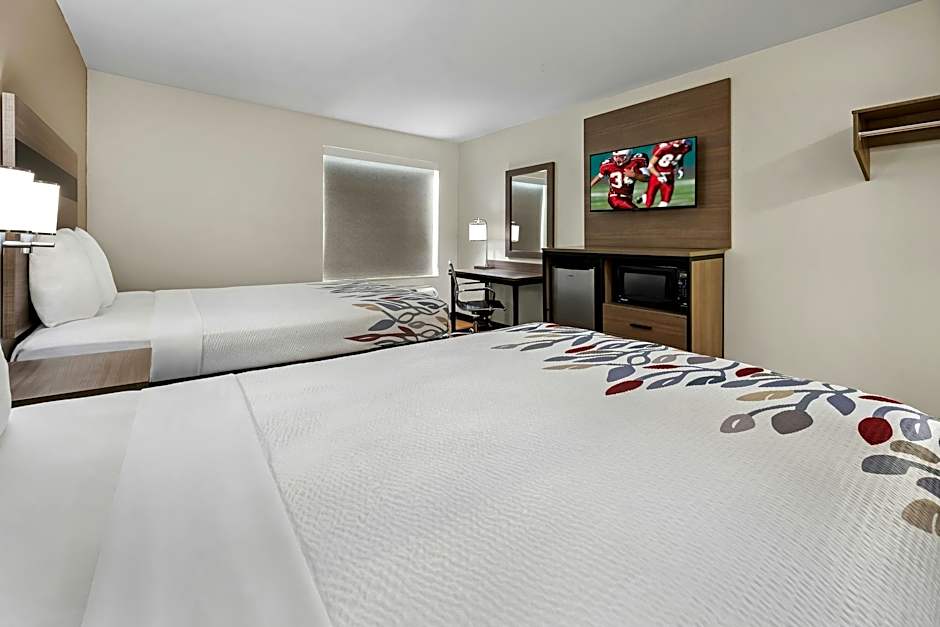 Red Roof Inn & Suites Houma