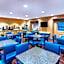 Microtel Inn & Suites by Wyndham Raton