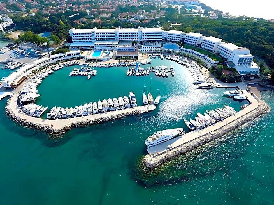 Altin Yunus Hotel & SPA - Çeşme