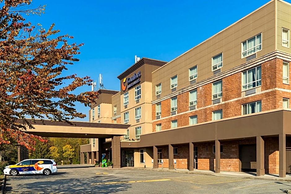 Comfort Inn & Suites