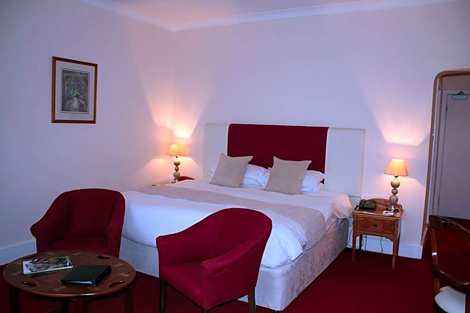 Castle Hotel