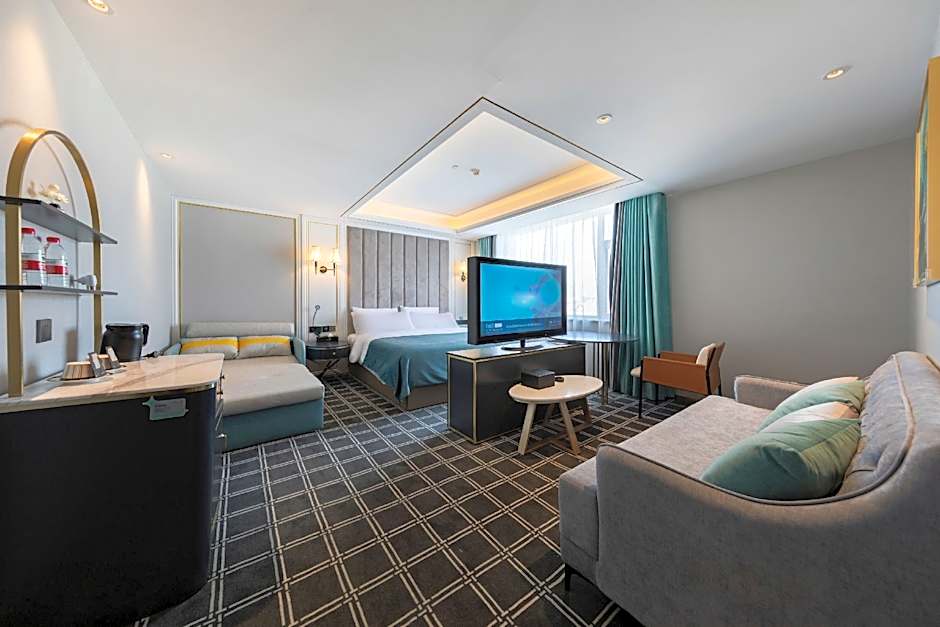 Xana Deluxe  Hotel Qingdao Beer Street Zhongshan Park