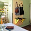 Amstel House Hostel