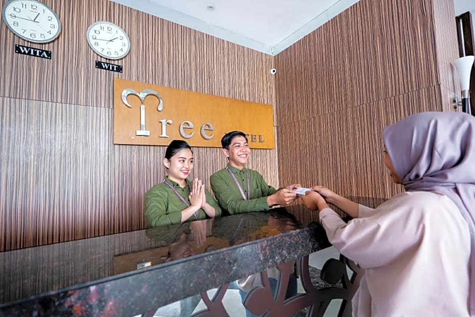 Tree Hotel Panakkukang Makassar By LIFE
