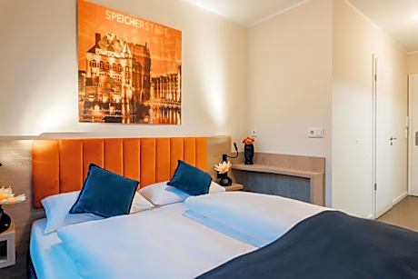 MYKY Aparthotel Harburg - Free Parking