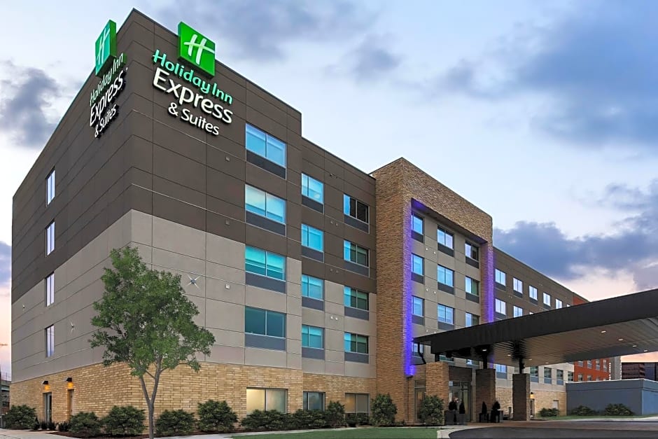 Holiday Inn Express & Suites Chicago OHare Airport, an IHG Hotel By IHG