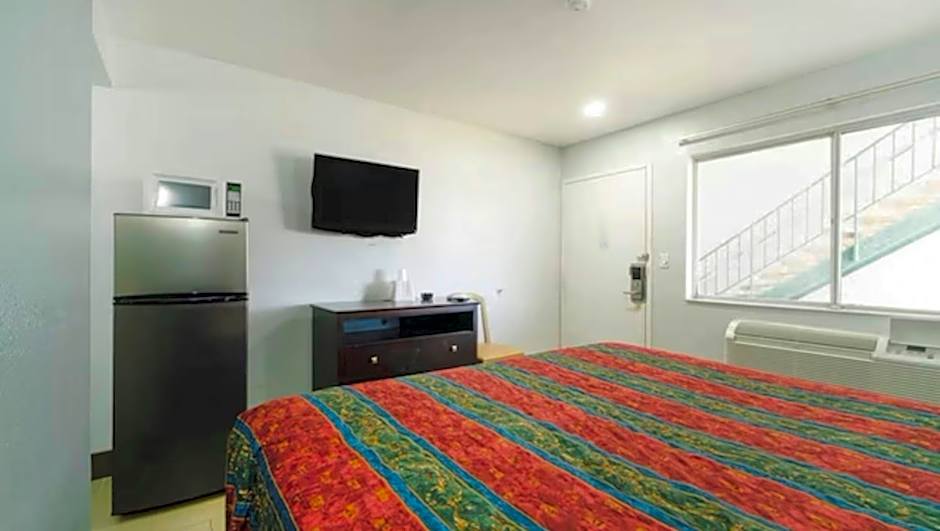 Xpress Inn & Extended Stays