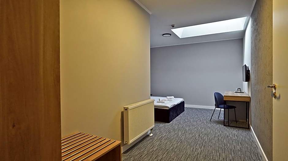 Hotel Made in Napoli by Siervo Międzybórz